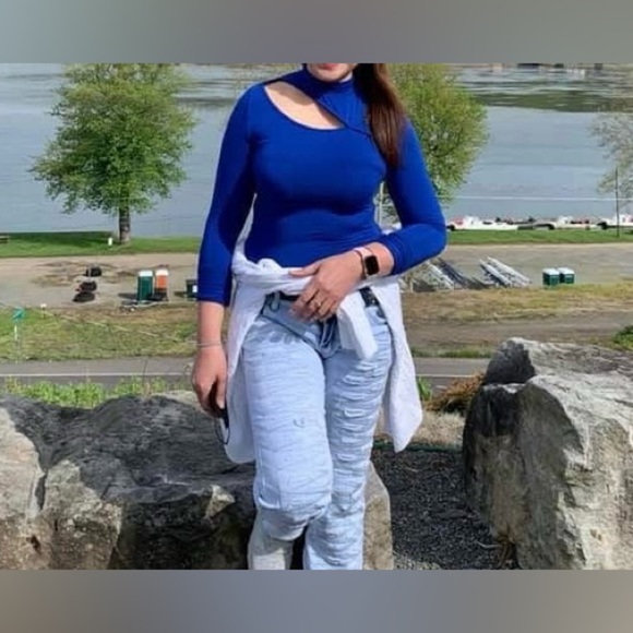 HAUTE MONDE Cut-out Mock Neck blue Long Sleeve Top - Picture 1 of 11